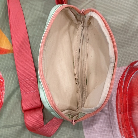 Welch’s Picnic Pack Ensemble - Picture 11 of 15